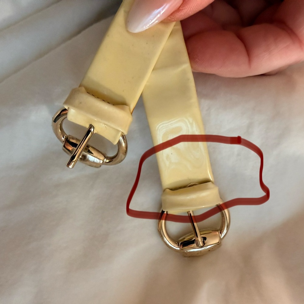 Gucci Cream Patent Leather Cork Wedge Sandals with gold interlocking CC logo - Picture 8 of 8